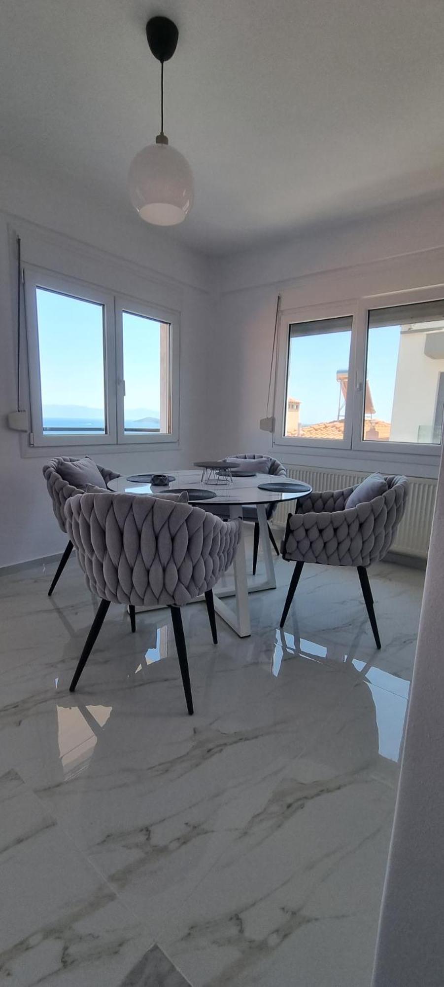 Ellis-Suites Nea Peramos Kavala 外观 照片