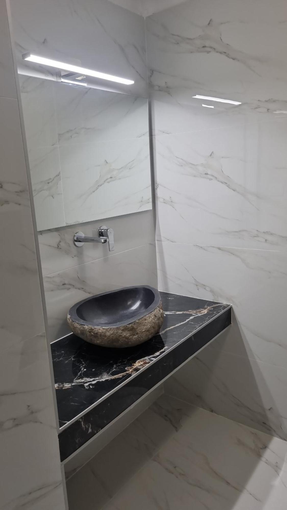 Ellis-Suites Nea Peramos Kavala 外观 照片
