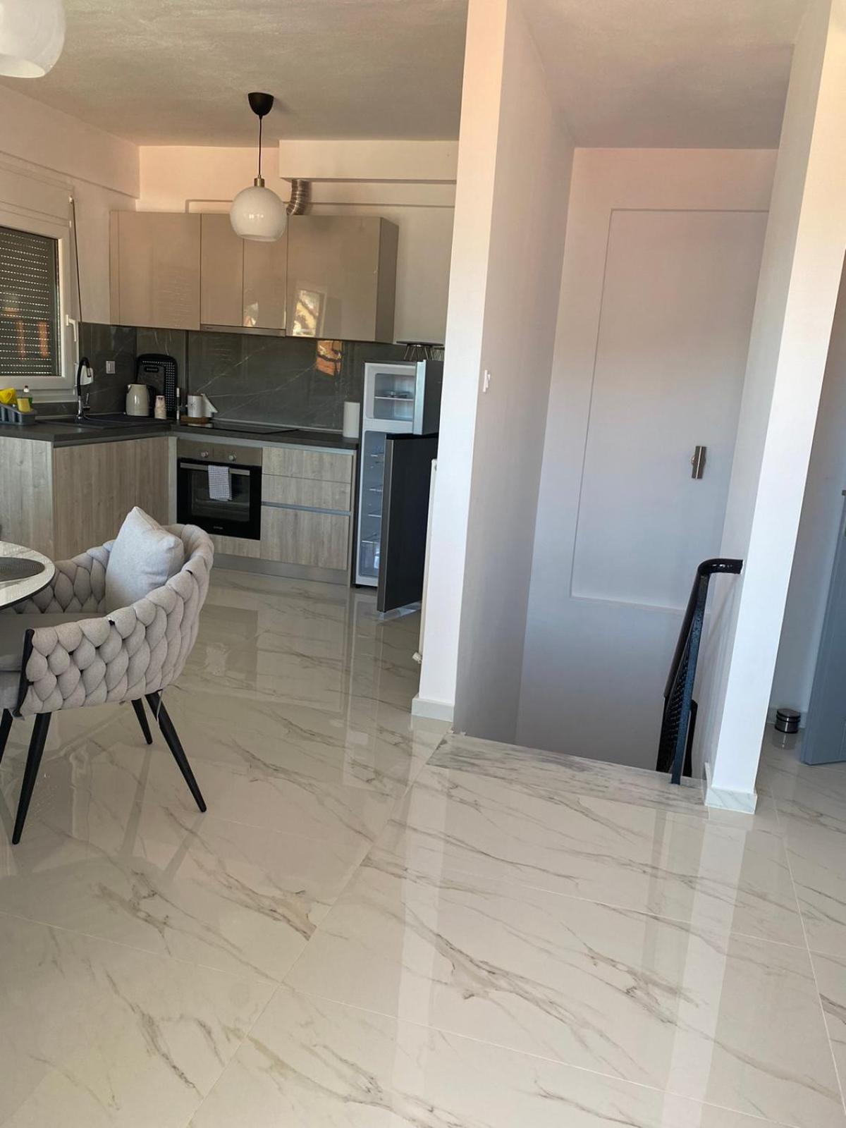 Ellis-Suites Nea Peramos Kavala 外观 照片
