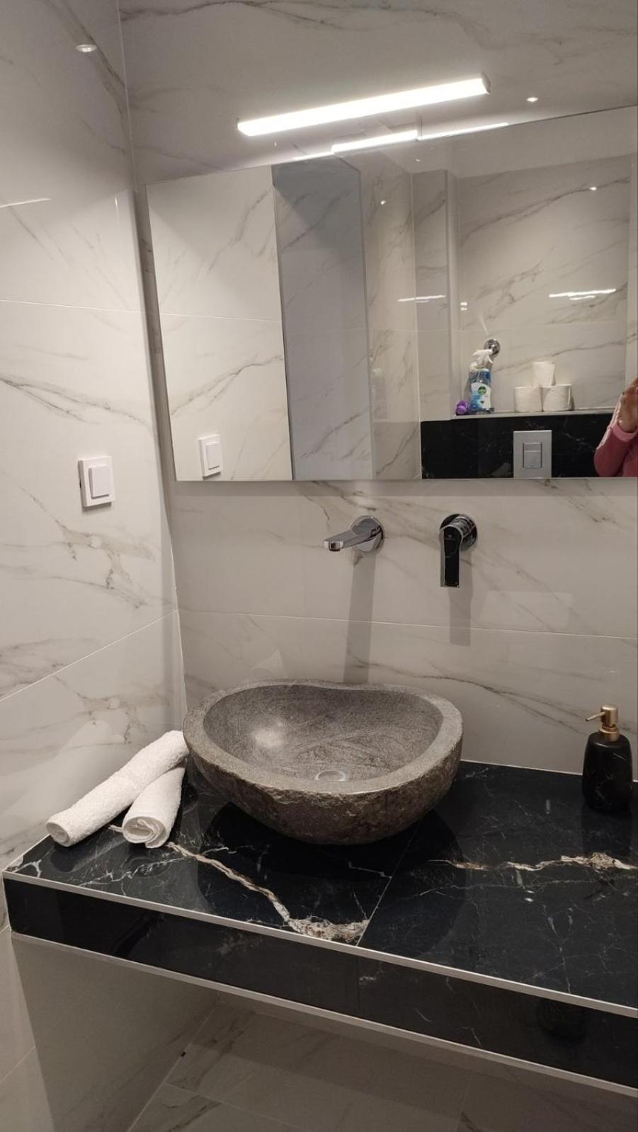 Ellis-Suites Nea Peramos Kavala 外观 照片