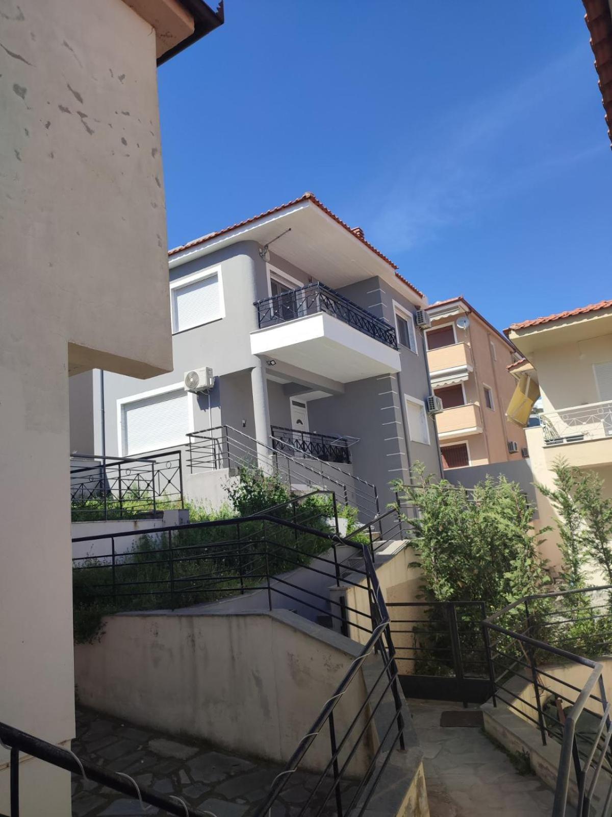 Ellis-Suites Nea Peramos Kavala 外观 照片